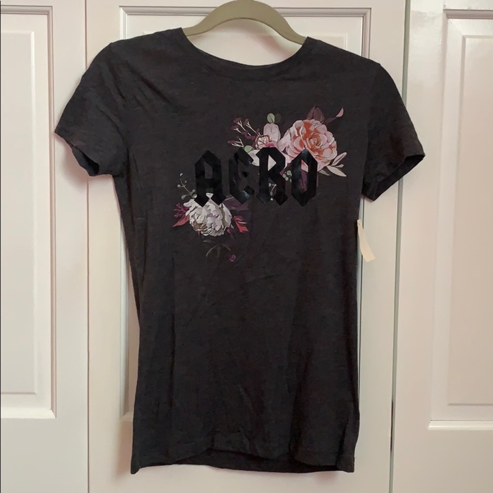 Aéropostale black t-shirt